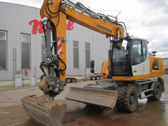 Mobilbagger LIEBHERR A 920 Litronic rent