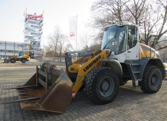 LIEBHERR L 526 Radlader mieten
