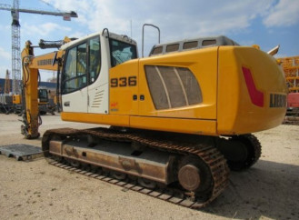 Liebherr R 936 NLC Kettenbagger rent