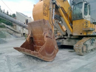 Liebherr R 974B HD Litr. Hochlöffelbagger rent