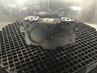 Liebherr Anschlussplatte 10117013 Ersatzteil - Pumpenteile mieten