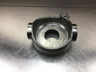 Liebherr Swivel Yoke 10121262 Ersatzteil - Pumpenteile mieten