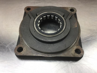 Liebherr Lagerflansch 9080137 Ersatzteil - Pumpenteile rent