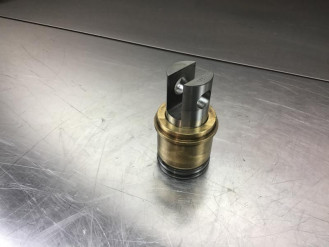 Liebherr Spannungsregler 10121602 Ersatzteil - Hydraulikmotor Ersatzteile rent