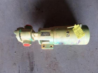 Liebherr Betankungspumpe 5607094 Ersatzteil - Kraftstofftank rent