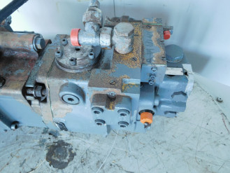 Liebherr LMV140 9886618 Ersatzteil - Fahrmotor mieten