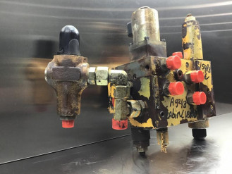 Liebherr Kabinen-Ventil 5009133 Ersatzteil - Kabinen-Höhe rent