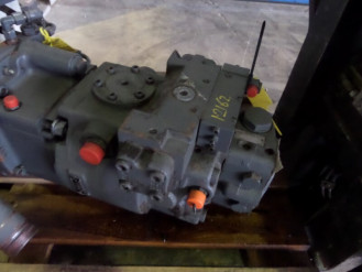 Liebherr LMV140 9079285 Ersatzteil - Fahrmotor mieten