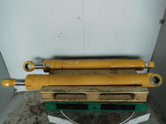 Liebherr Zylinder 9235187 Ersatzteil - Hubzylinder rent