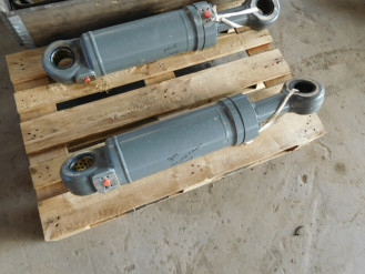 Liebherr Zylinder 9964397 Ersatzteil - Ausleger-Zylinder/ Planierschild-Zylinder rent