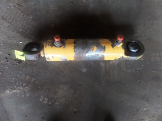 Liebherr Zylinder 9228240 Ersatzteil - Ausleger-Zylinder/ Planierschild-Zylinder rent