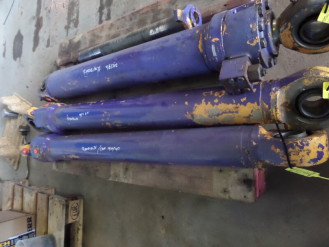 Liebherr Zylinder 9195951 Ersatzteil - Hubzylinder rent