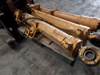 Liebherr Zylinder 9172060 Ersatzteil - Hubzylinder rent