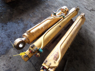 Liebherr Zylinder 9198237 Ersatzteil - Stielzylinder rent