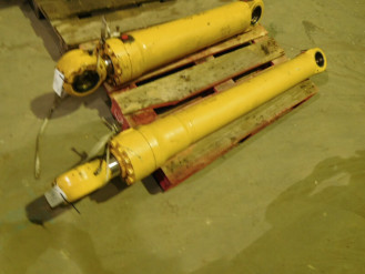 Liebherr Zylinder 9955692 Ersatzteil - Stielzylinder rent