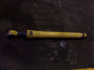 Liebherr Zylinder 9911390 Ersatzteil - Hubzylinder rent