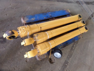 Liebherr Zylinder 9911393 Ersatzteil - Hubzylinder rent