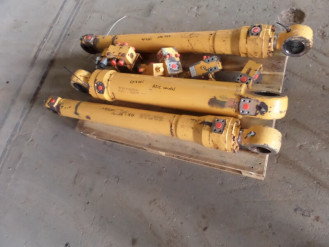 Liebherr Zylinder 9236716 Ersatzteil - Hubzylinder rent