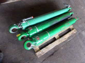 Liebherr Zylinder 9284408 Ersatzteil - Hubzylinder rent