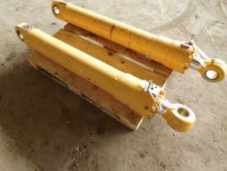 Liebherr Zylinder 9581677 Ersatzteil - Stielzylinder rent