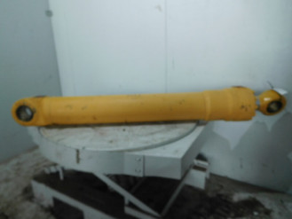 Liebherr Zylinder 9581677 Ersatzteil - Stielzylinder rent