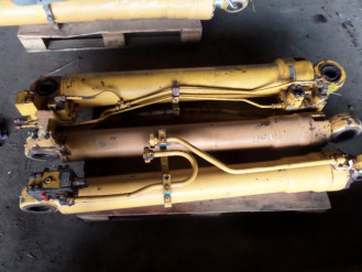 Liebherr Zylinder 9198236 Ersatzteil - Tiltzylinder rent