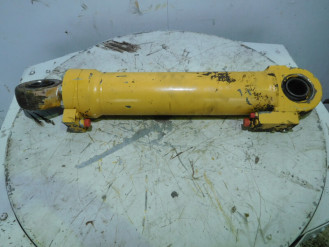 Liebherr Zylinder 9164573 Ersatzteil - Ausleger-Zylinder/ Planierschild-Zylinder rent