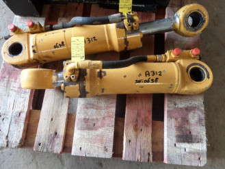 Liebherr Zylinder 9238968 Ersatzteil - Ausleger-Zylinder/ Planierschild-Zylinder rent