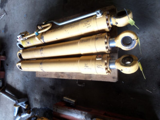 Liebherr Zylinder 9287299 Ersatzteil - Hubzylinder rent