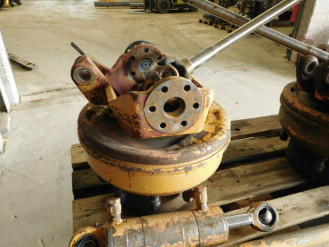 Liebherr Endantrieb 5004083 Ersatzteil - Endantriebe Ersatzteile mieten