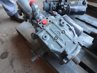 Liebherr BPV070 01L 5801632 Ersatzteil - Fahrpumpe mieten