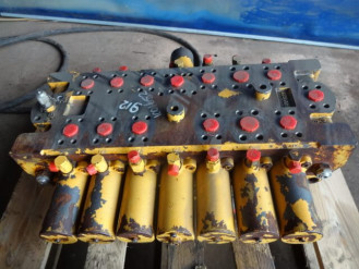 Liebherr Ventilblock 5006640 Ersatzteil - Ventilblock mieten