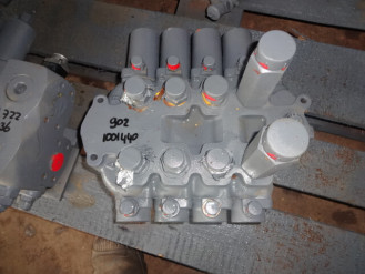 Liebherr Ventilblock 7016530 Ersatzteil - Ventilblock mieten