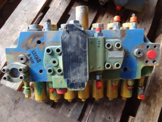 Liebherr Valveblock  5006663 Ersatzteil - Ventilblock mieten