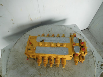 Liebherr Ventilblock 5009289 Ersatzteil - Ventilblock mieten