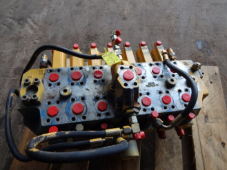 Liebherr Ventilblock 5008758 Ersatzteil - Ventilblock mieten