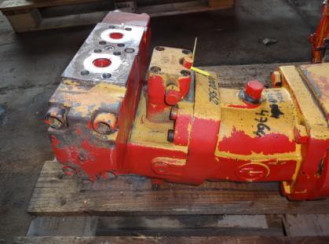 Liebherr Fahrmotor 5006484 Ersatzteil - Fahrmotor mieten