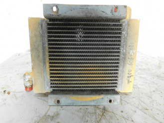 Liebherr Oilcooler  5007893 Ersatzteil - Ölkühler rent