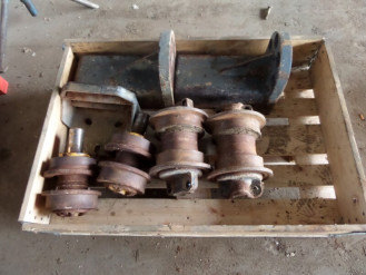 Liebherr Carryingroller  104115540 Ersatzteil - Laufrolle rent