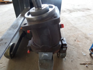 Liebherr A6VM107 5005613 Ersatzteil - Fahrmotor mieten