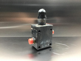 Liebherr Druckbegrenzungsventil 7028723 Ersatzteil - Wegeventil mieten