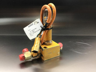 Liebherr Druckverstärker 9383931 Ersatzteil - Wegeventil mieten