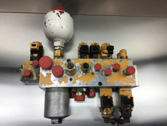 Liebherr Öl-Pilotventil 5616340 Ersatzteil - Ansteuerungsventil mieten