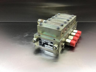 Liebherr Verteilungsblock 10343515 Ersatzteil - Ventil Steuerblock mieten