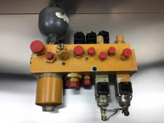 Liebherr Öl-Pilotventil 5616339 Ersatzteil - Ansteuerungsventil mieten