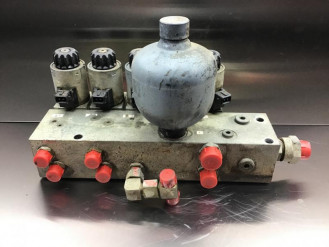 Liebherr Oil Pilot Valve  9183774 Ersatzteil - Ansteuerungsventil mieten