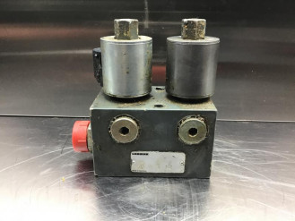 Liebherr Double Check valve  10441197 Ersatzteil - Wegeventil rent