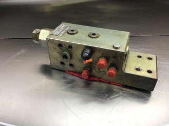 Liebherr Safety Valve  10039178 Ersatzteil - Sicherheitsventil rent