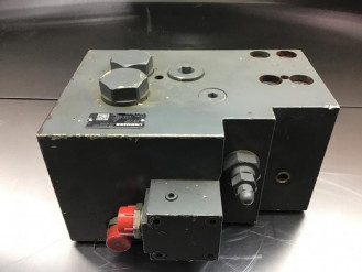 Liebherr Sicherheitsventil 10801298 Ersatzteil - Sicherheitsventil rent