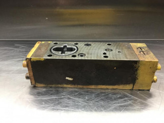 Liebherr Spannungsregler 10122412 Ersatzteil - Pumpenteile rent